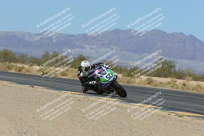 media/Mar-23-2025-CVMA (Sun) [[674f32b282]]/Race 7-Formula LW Twins Shootout/